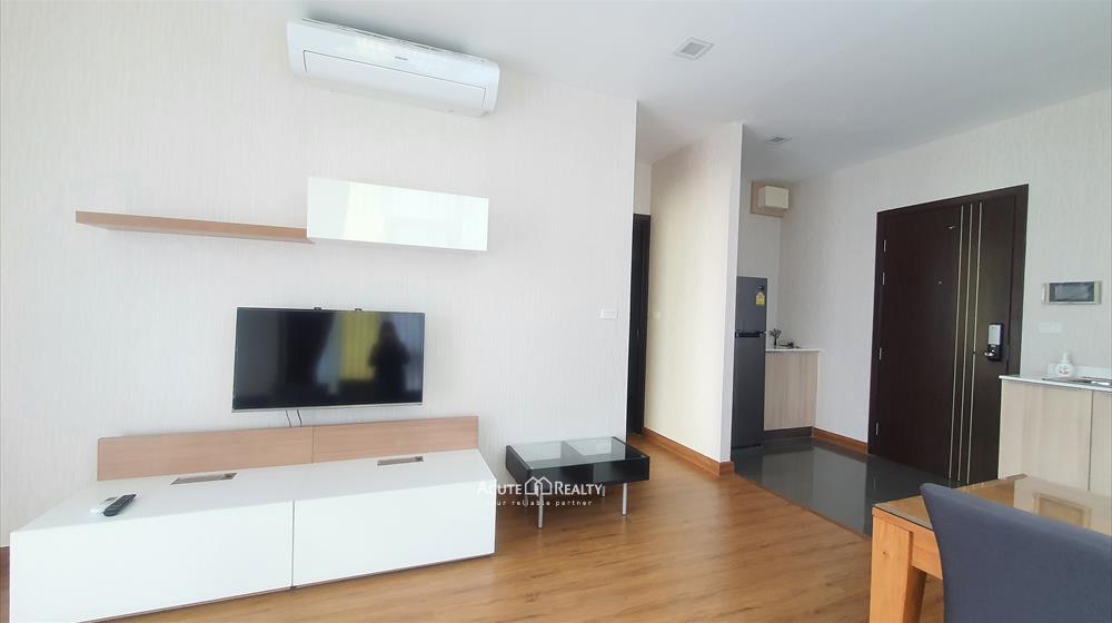 condominium-for-sale-for-rent-Stylish-Chiang-Mai-Condominium-C-150830-024