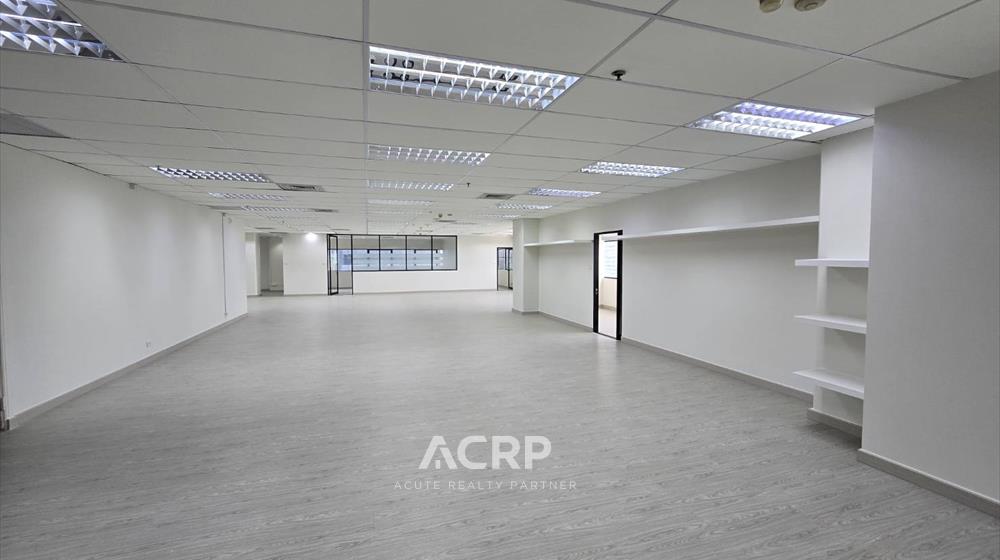 พื้นที่สำนักงาน-ให้เช่า-Os-621112-0003