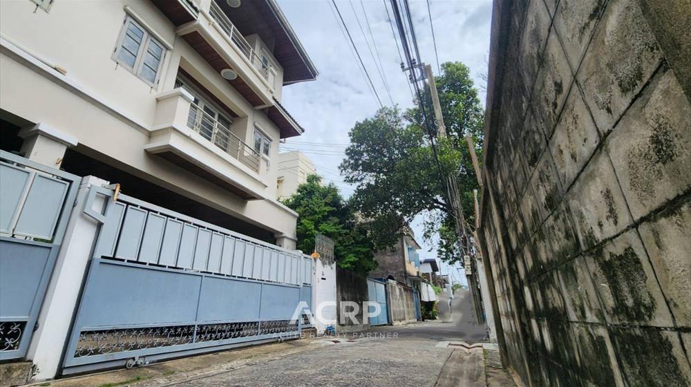 townhouse-for-sale-Th-680623-0004