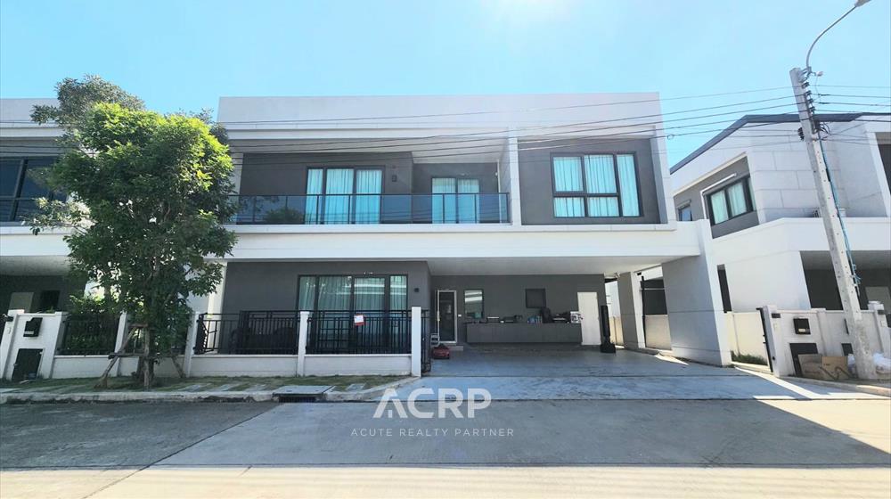 house-for-sale-for-rent-Centro-Bangna-H-681223-0001