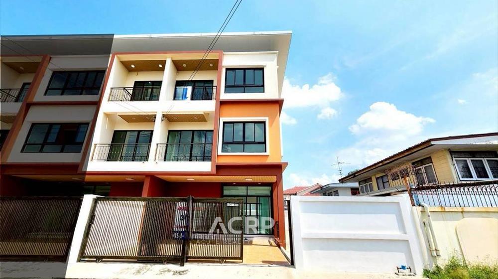 ทาวน์เฮ้าส์-โฮมออฟฟิศ-เพื่อขาย-ThHo-690410-0004