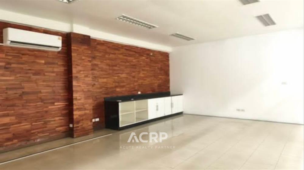 โกดัง-ให้เช่า-Wh-690505-0005